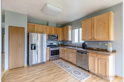 357 W Waterbury Drive, Round Lake, IL 60073 - Photo 9
