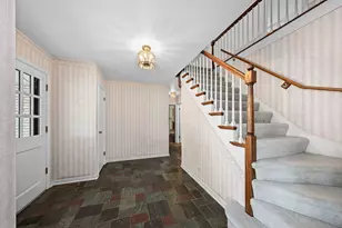 705 S Kennicott Ave, Arlington Heights, IL 60005 - Photo 3