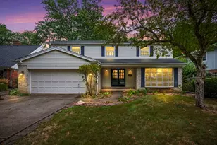 705 S Kennicott Ave, Arlington Heights, IL 60005 - Photo 1