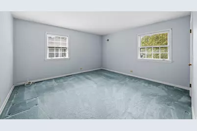 705 S Kennicott Avenue, Arlington Heights, IL 60005 - Photo 15