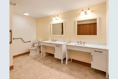 [Address not provided], Winthrop Harbor, IL 60096 - Photo 23