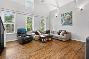 828 W Lill Ave, Chicago, IL 60614 - Photo 5