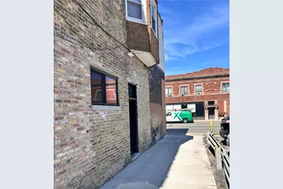 4119 W Montrose Avenue #1, Chicago, IL 60641 - Photo 1
