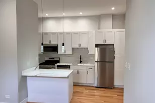 4121 W Montrose Ave, Chicago, IL 60641 - Photo 7