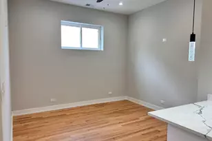 4121 W Montrose Ave, Chicago, IL 60641 - Photo 5