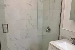 4121 W Montrose Ave, Chicago, IL 60641 - Photo 13