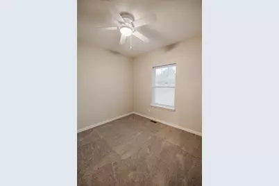 744 Anjali Court #R, Sycamore, IL 60178 - Photo 11