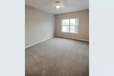 744 Anjali Court #R, Sycamore, IL 60178 - Photo 15