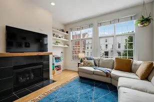 867 N May St, Chicago, IL 60642 - Photo 11