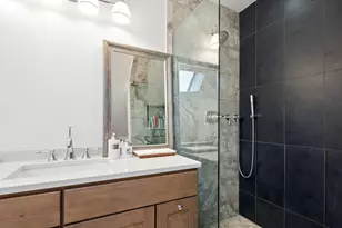 4610 N Claremont Ave, Chicago, IL 60625 - Photo 13