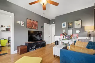 4610 N Claremont Ave, Chicago, IL 60625 - Photo 5