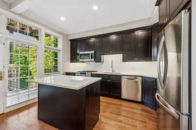 2426 N Burling Street, Chicago, IL 60614 - Photo 5