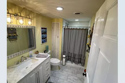 1045 Lakeshore Drive N, Orangeville, IL 62939 - Photo 15