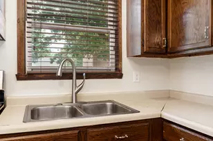 2303 Lucille St, Rockford, IL 61104 - Photo 13