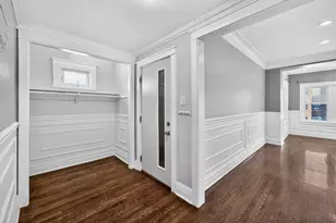 7440 S Paxton Ave, Chicago, IL 60649 - Photo 7