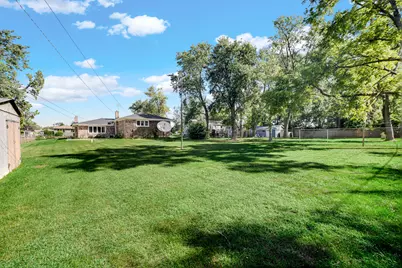 7903 W 102nd Street, Palos Hills, IL 60465 - Photo 27