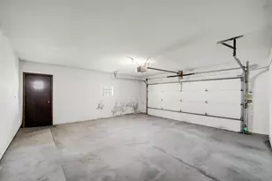 7903 W 102nd St, Palos Hills, IL 60465 - Photo 5