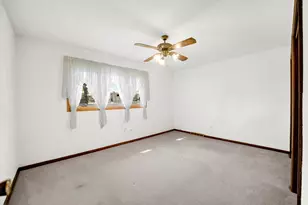 7903 W 102nd St, Palos Hills, IL 60465 - Photo 19