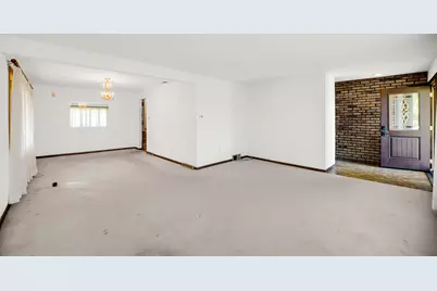 7903 W 102nd Street, Palos Hills, IL 60465 - Photo 7