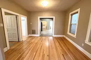 1525 N Artesian Ave, Chicago, IL 60622 - Photo 3