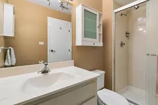 1200 W Northwest Hwy, Mount Prospect, IL 60056 - Photo 13
