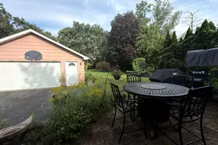 1161 S Edgewood Ave, Lombard, IL 60148 - Photo 25
