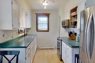 1161 S Edgewood Ave, Lombard, IL 60148 - Photo 9