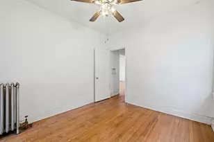 7806 S Cregier Ave, Chicago, IL 60649 - Photo 13