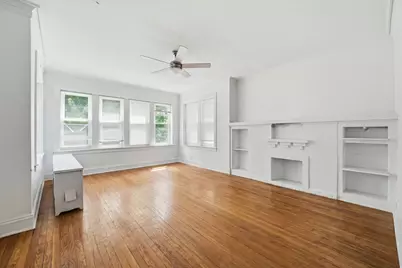 7806 S Cregier Avenue, Chicago, IL 60649 - Photo 3