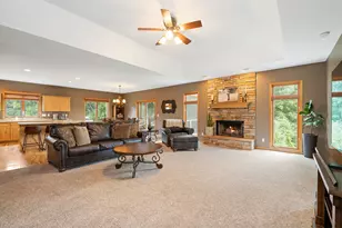 W7265 Robins Way, Elkhorn, WI 53121 - Photo 3