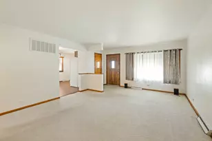 3903 153rd St, Midlothian, IL 60445 - Photo 7
