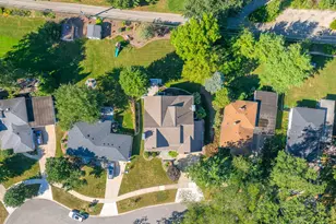 1028 Shady Ln, Glen Ellyn, IL 60137 - Photo 53