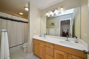 1028 Shady Ln, Glen Ellyn, IL 60137 - Photo 41