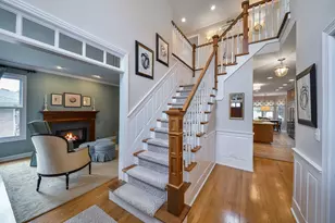 1028 Shady Ln, Glen Ellyn, IL 60137 - Photo 5