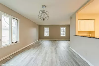 121 Richmond Drive, Bolingbrook, IL 60440 - Photo 5