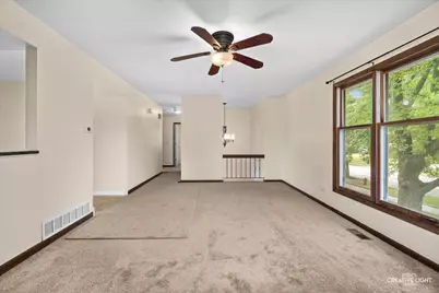 2221 Candleberry Lane, Aurora, IL 60506 - Photo 7