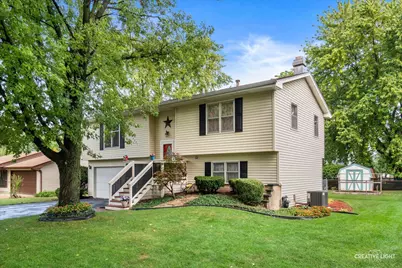 2221 Candleberry Lane, Aurora, IL 60506 - Photo 3
