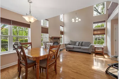 2920 Oak Court, Schaumburg, IL 60193 - Photo 9
