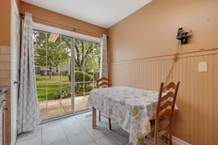 2920 Oak Ct, Schaumburg, IL 60193 - Photo 13