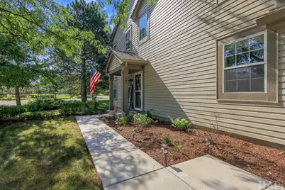 447 Ashwood Court, Lindenhurst, IL 60046 - Photo 23