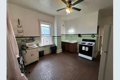 3933 N Ravenswood Avenue, Chicago, IL 60613 - Photo 5