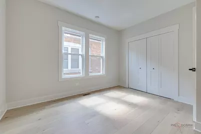 5748 W Eastwood Avenue, Chicago, IL 60630 - Photo 25