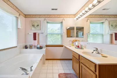812 Honeysuckle Lane, Aurora, IL 60506 - Photo 23