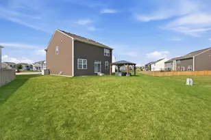 1649 Emma Ct, Pingree Grove, IL 60140 - Photo 35