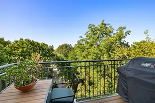 645 Custer Ave, Evanston, IL 60202 - Photo 17