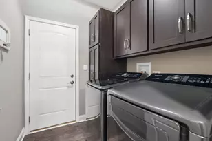 533 Sudbury Cir, Oswego, IL 60543 - Photo 17