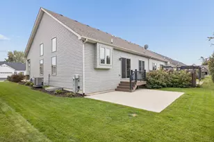 533 Sudbury Cir, Oswego, IL 60543 - Photo 25