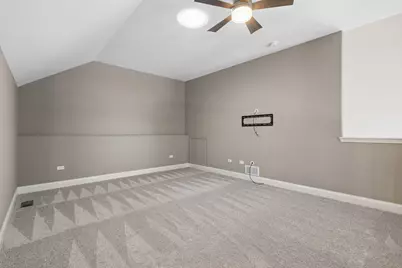 533 Sudbury Circle, Oswego, IL 60543 - Photo 9
