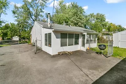2206 221st Street, Sauk Village, IL 60411 - Photo 15