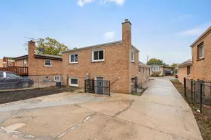 237 32nd Ave, Bellwood, IL 60104 - Photo 21